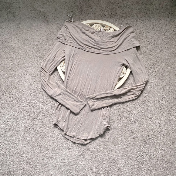 Free People Off The Shoulder Top Nude Earth Toned Long Sleeve Size X-Small - Picture 5 of 14